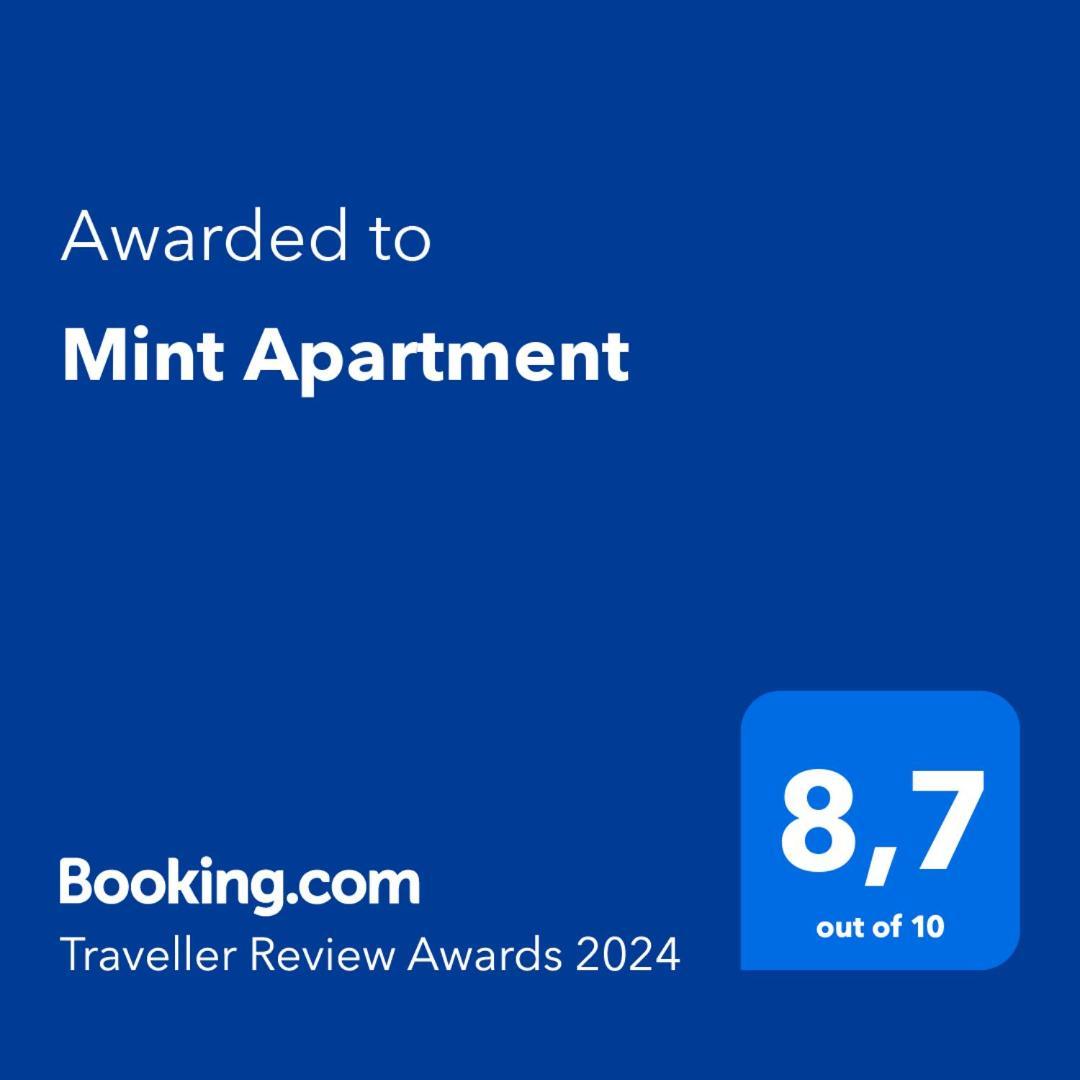 Mint Apartment Тиват Екстериор снимка